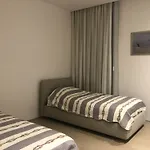 Apartament Dykley Gardens